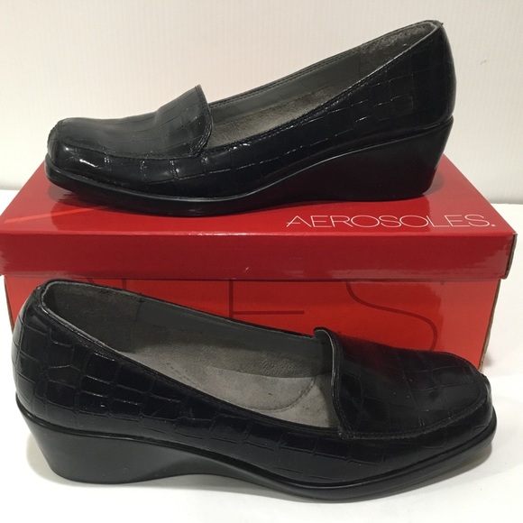 aerosole final exam shoes